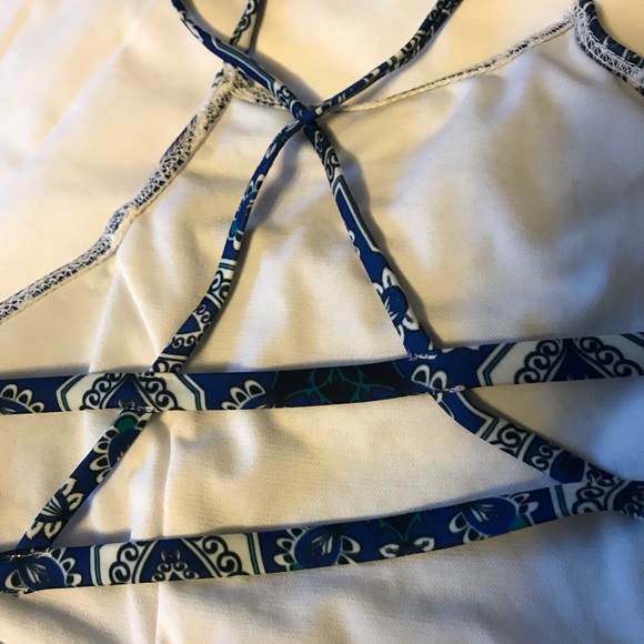 Beach Riot Large - Picture 3 of 3